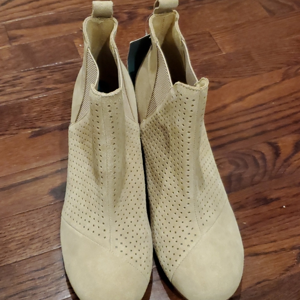 TOMS wedge booties, NWT, S 12 - Picture 3 of 9
